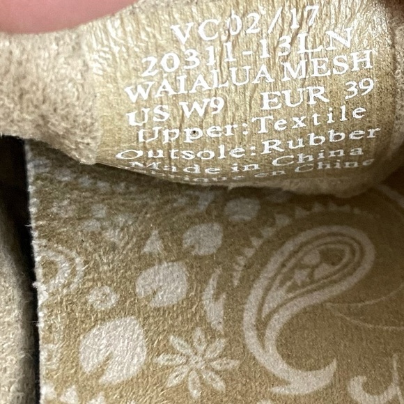 Olukai Wailalua Mustang/Melon Mesh Slip On Shoes Size 9 - Picture 8 of 8